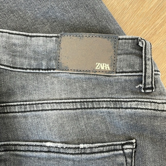 Zara Jeans - Picture 5 of 6